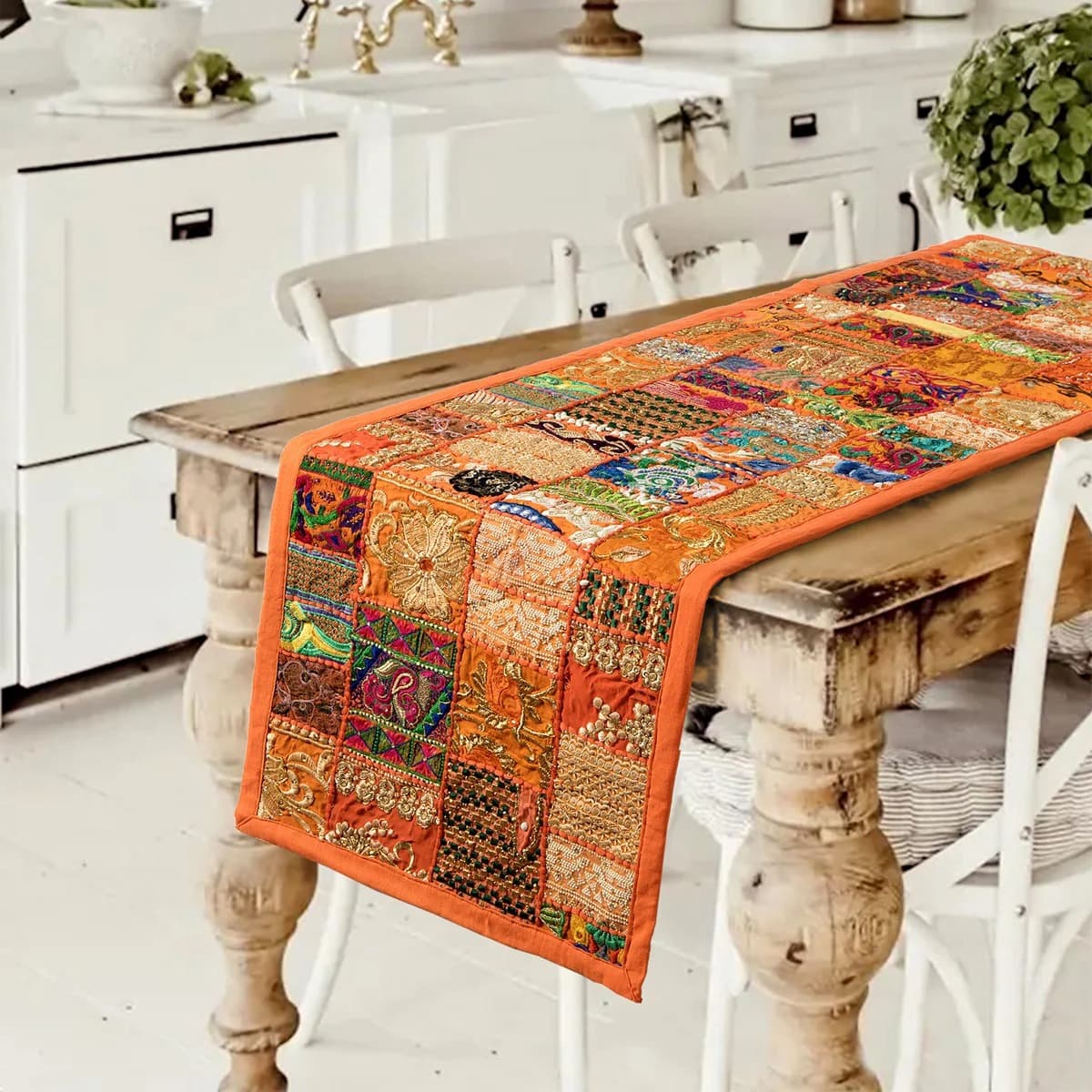 Khambadiya Art Table Runner